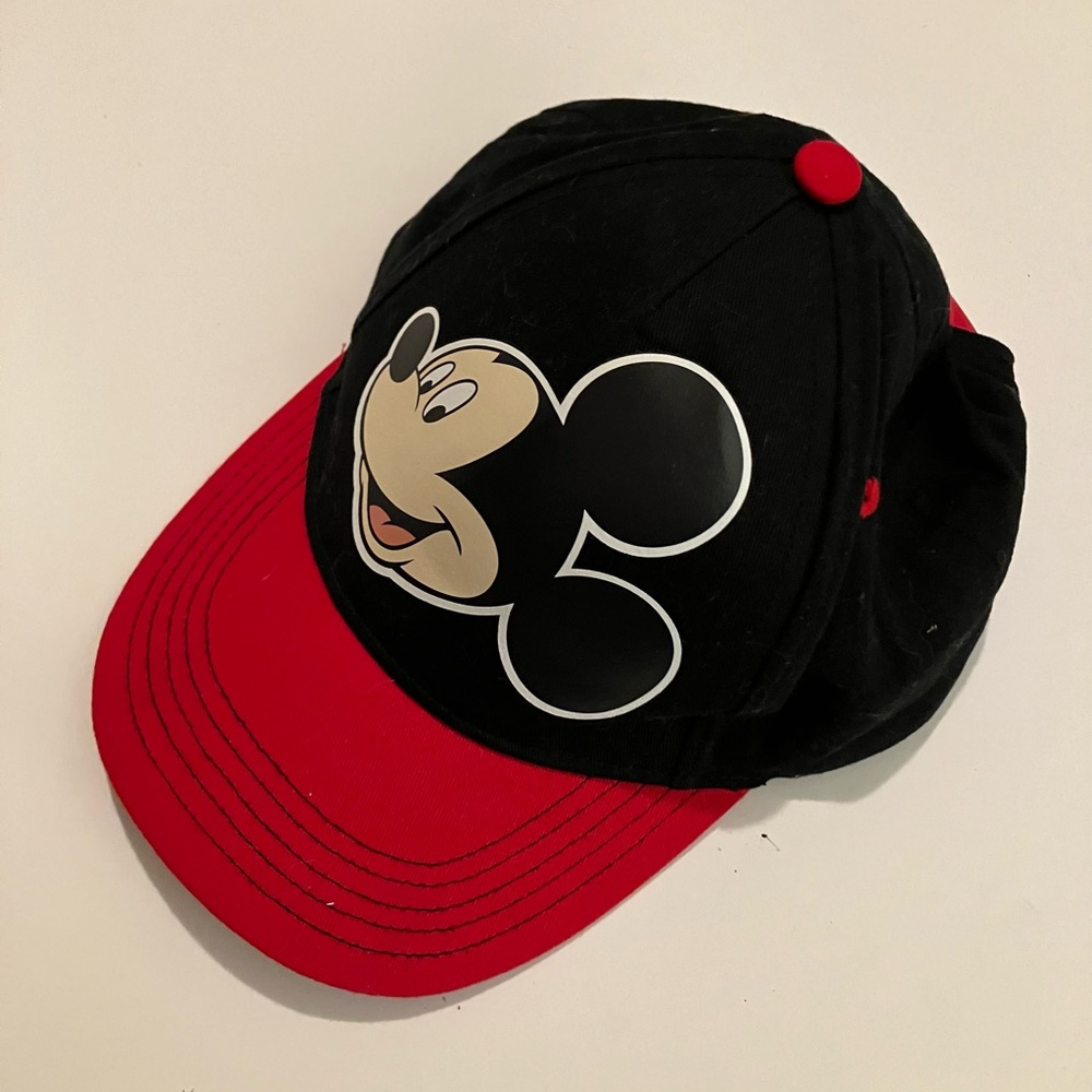 2019 Disney Mickey Mouse Youth Cap Red Black Snapback